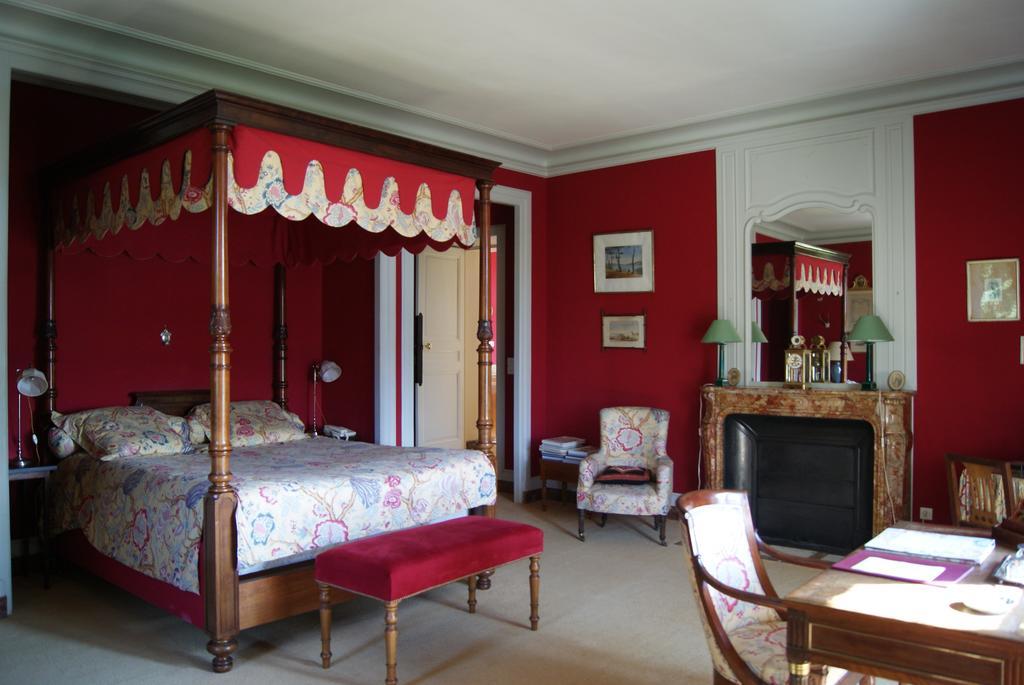 Chateau De La Verrerie Hotel Aubigny-sur-Nère Kamer foto