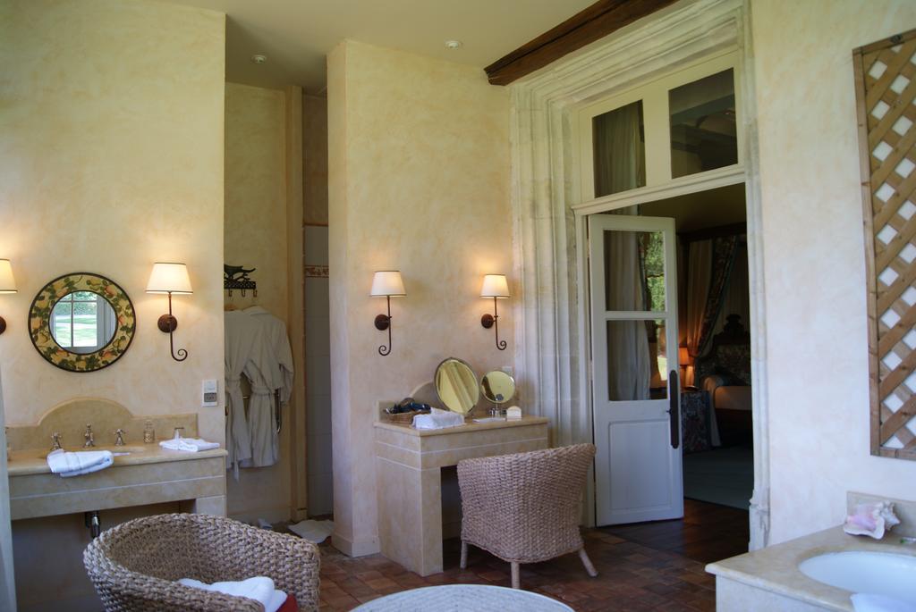 Chateau De La Verrerie Hotel Aubigny-sur-Nère Kamer foto