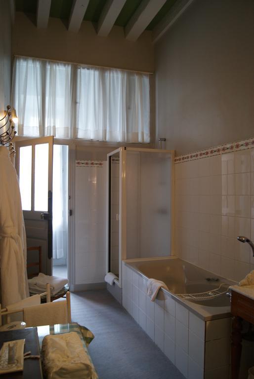 Chateau De La Verrerie Hotel Aubigny-sur-Nère Kamer foto