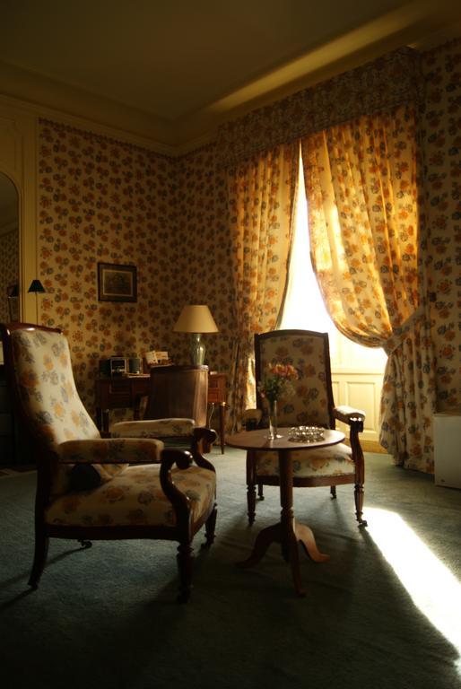 Chateau De La Verrerie Hotel Aubigny-sur-Nère Kamer foto