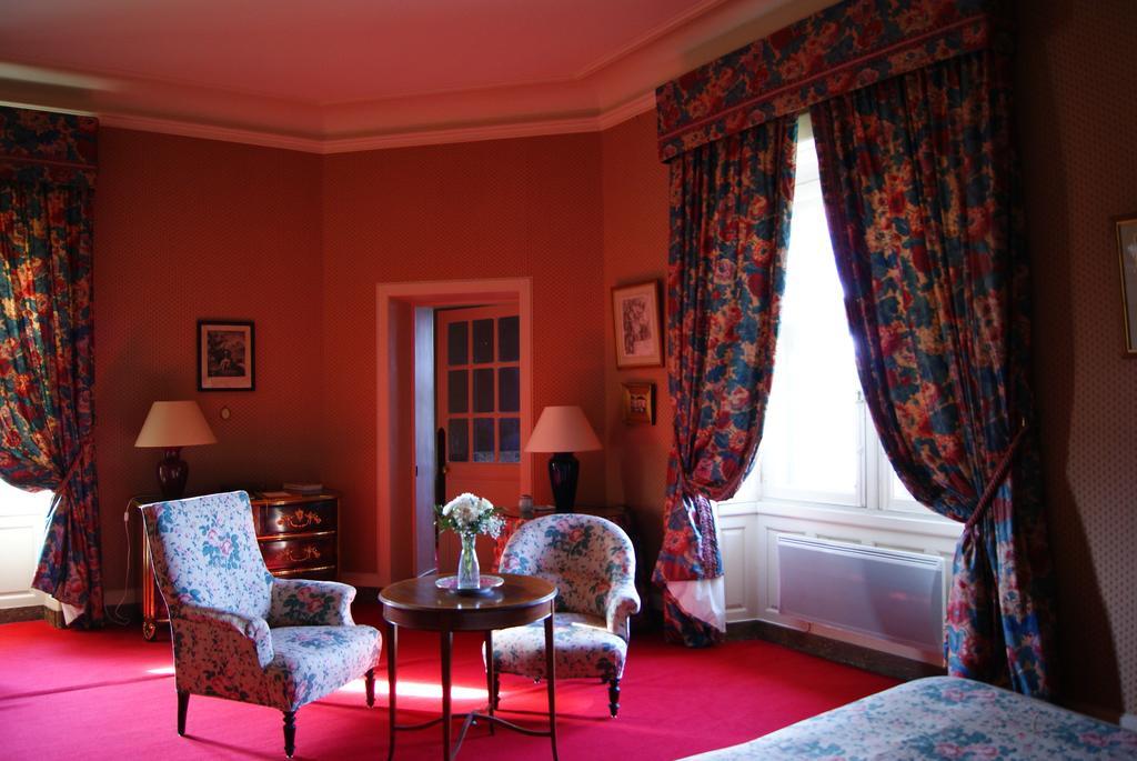 Chateau De La Verrerie Hotel Aubigny-sur-Nère Kamer foto