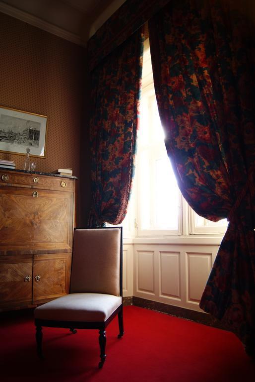 Chateau De La Verrerie Hotel Aubigny-sur-Nère Kamer foto